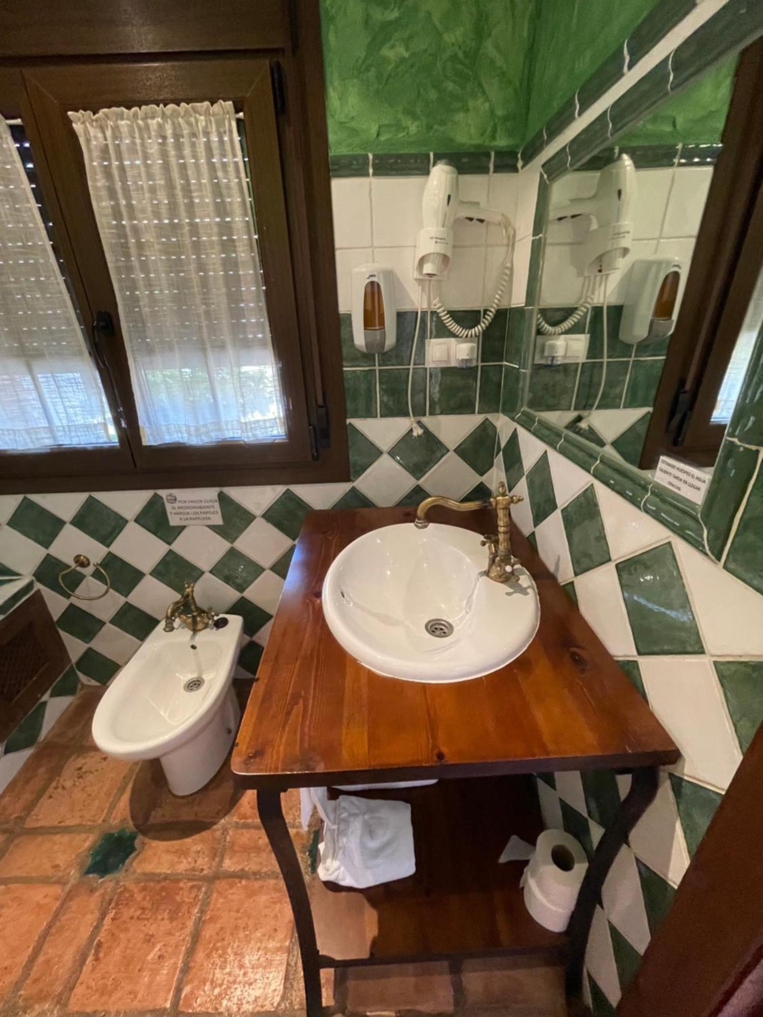 La Hacienda Del Marquesado Hotel Albunan ภายนอก รูปภาพ