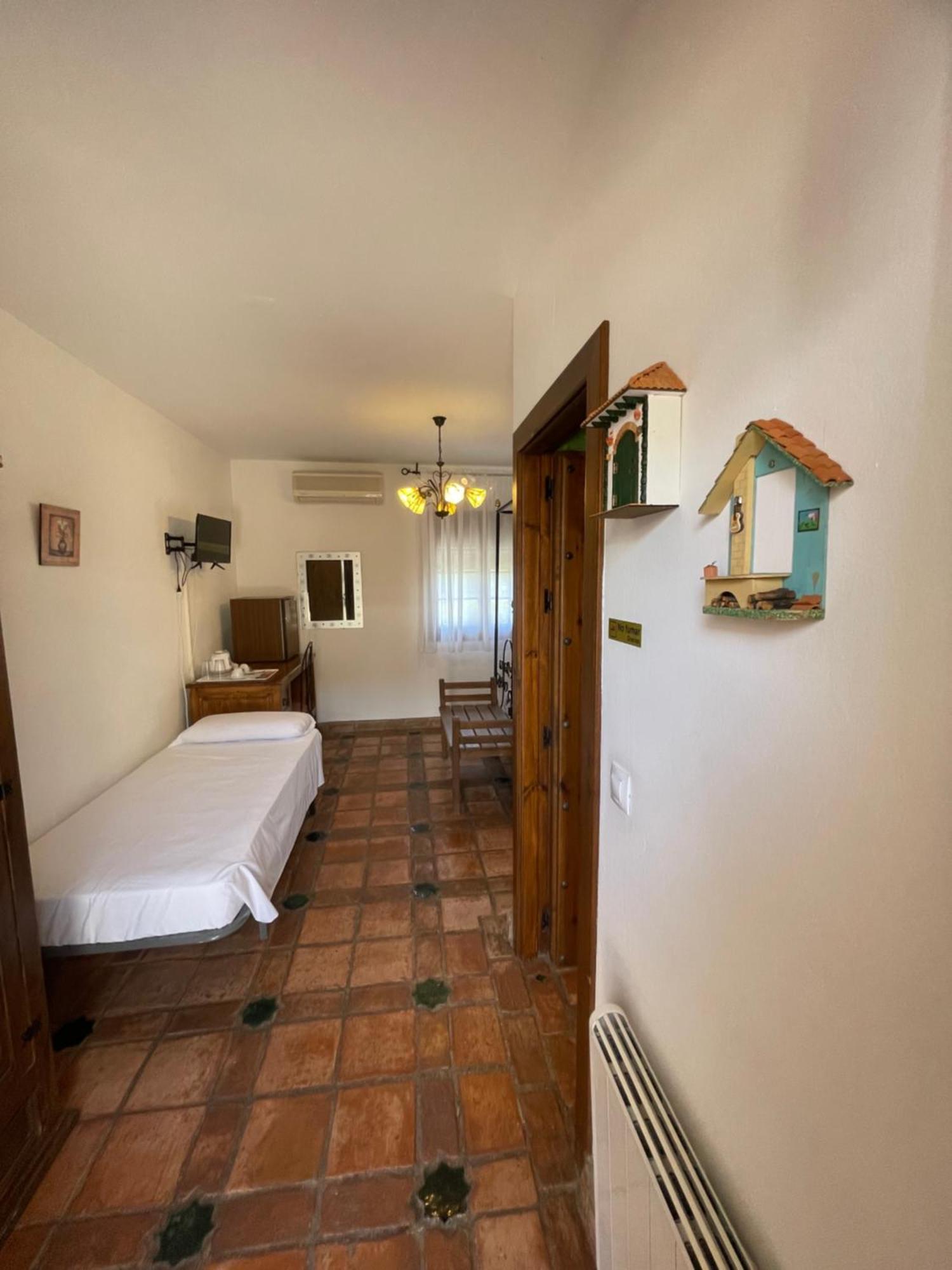 La Hacienda Del Marquesado Hotel Albunan ภายนอก รูปภาพ
