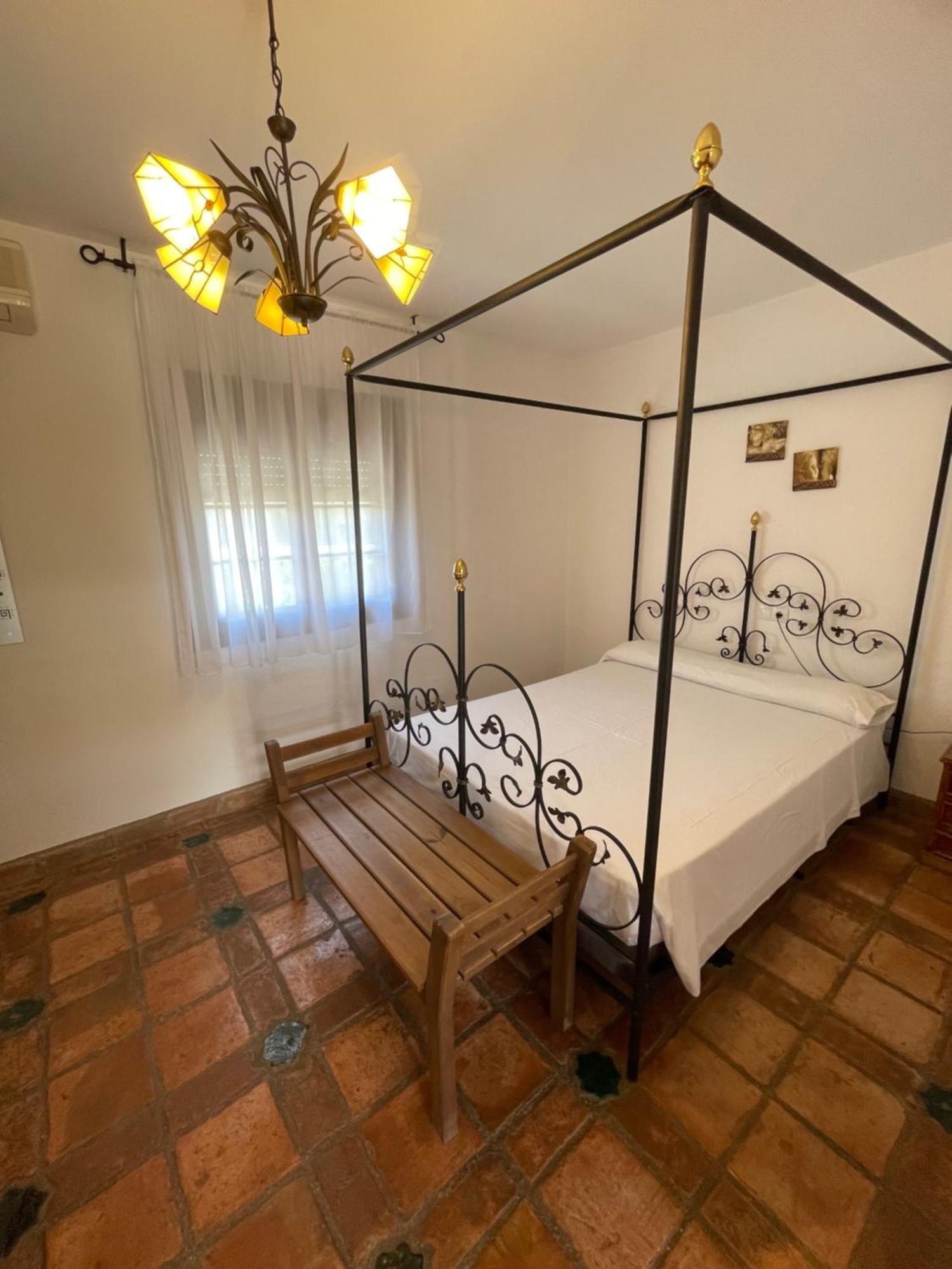 La Hacienda Del Marquesado Hotel Albunan ภายนอก รูปภาพ