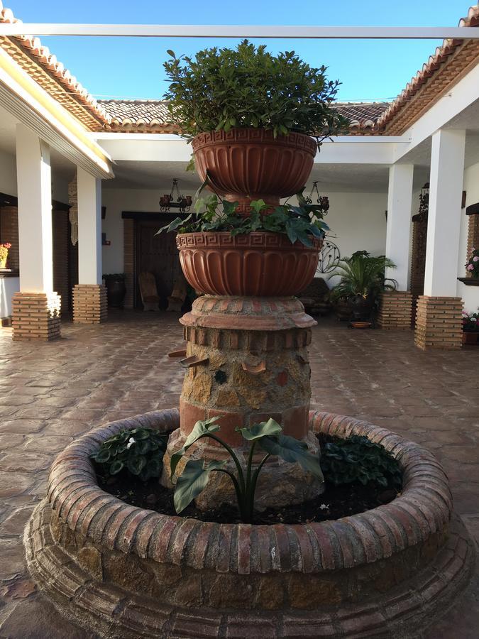La Hacienda Del Marquesado Hotel Albunan ภายนอก รูปภาพ